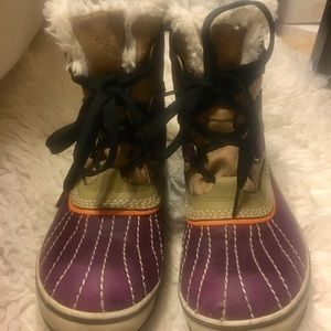Sorel  Women Waterproof Winter Boots Sz7